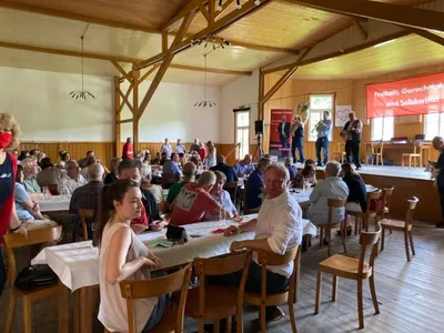 Stimmungsvoller Wahlkampfauftakt der SPD Bergneustadt